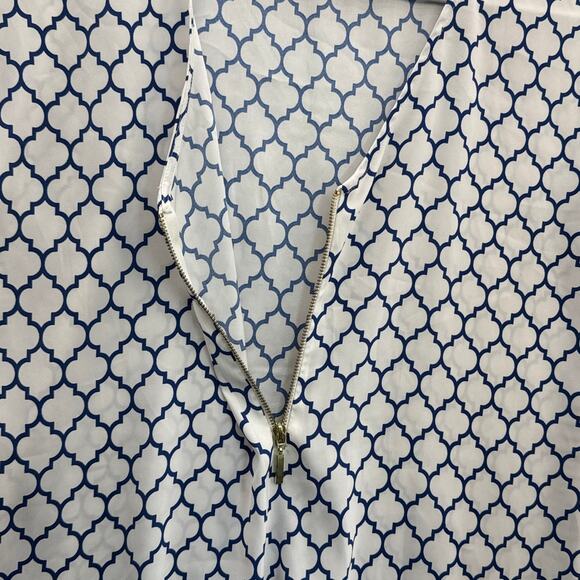 Express White Blue Geometric 1/4 Zip Front Short Sleeve Blouse Women XS - Picture 5 of 9